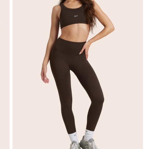 SET Active LOT OF TWO Brown Box Cut Sports Bra & High Rise Leggings Size XS - Picture 1 of 14
